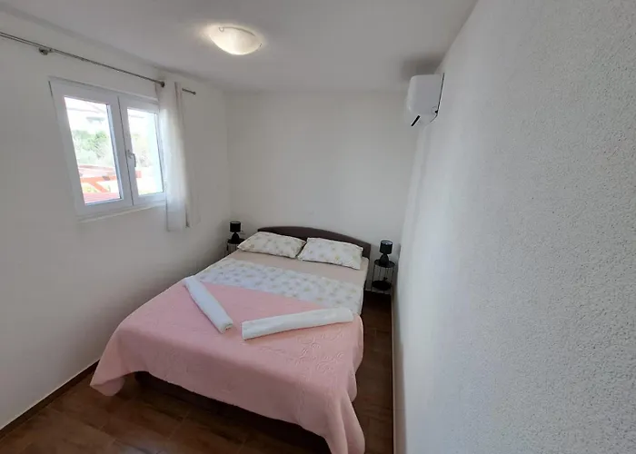 Angelina Apartment